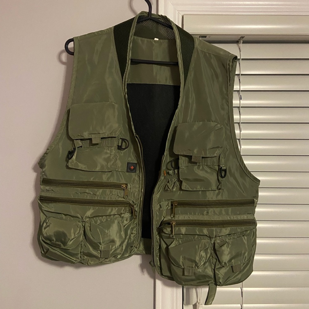 Fishing Vest (Reflective Green)